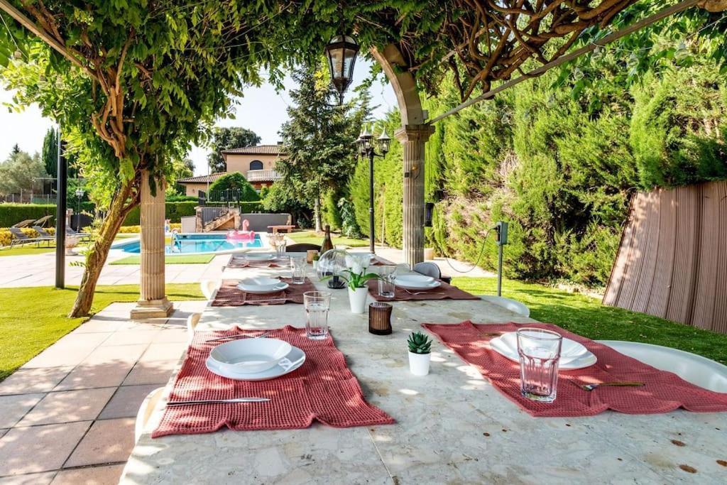 Casa Rural Con Piscina Privada, Barbacoa, Wifi Y Parking Incluido Vilovi de Onar Bagian luar foto
